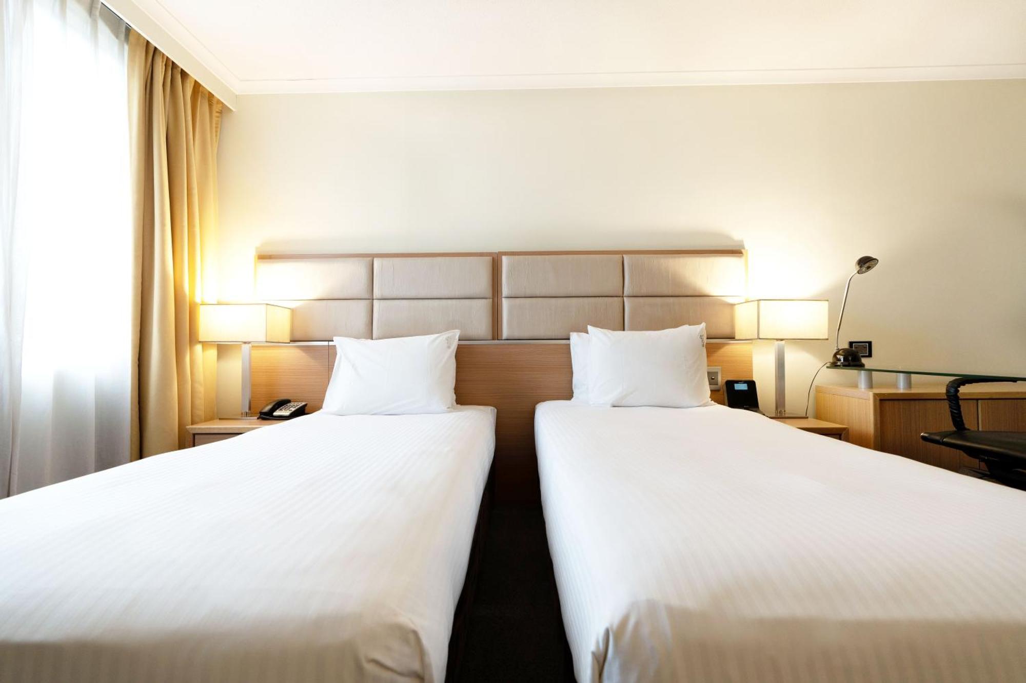 Holiday Inn Parramatta By Ihg Sydney Exterior foto